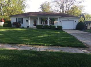 573 W 7th St, Neoga, IL 62447