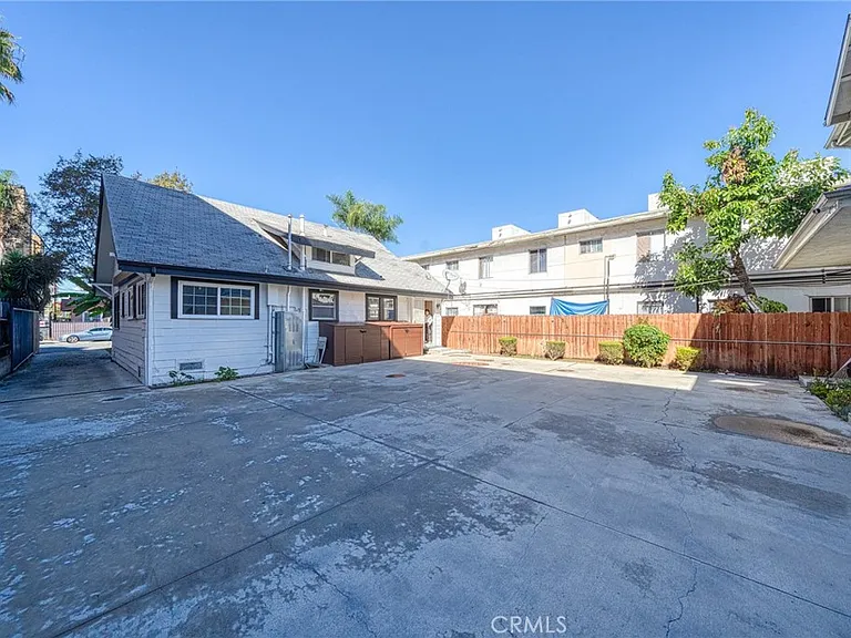 1244 N Las Palmas Ave #1244 — Photo 26