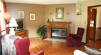 3rd image of 912 Waterlilly Ln