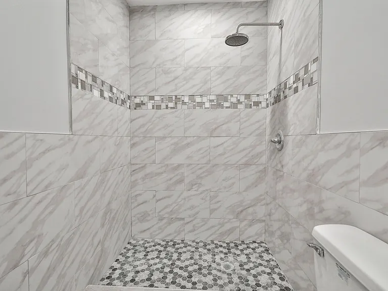 1322 N Franklin St #1 — Photo 25