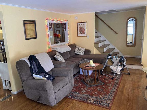 4th image of 1231 North Ave