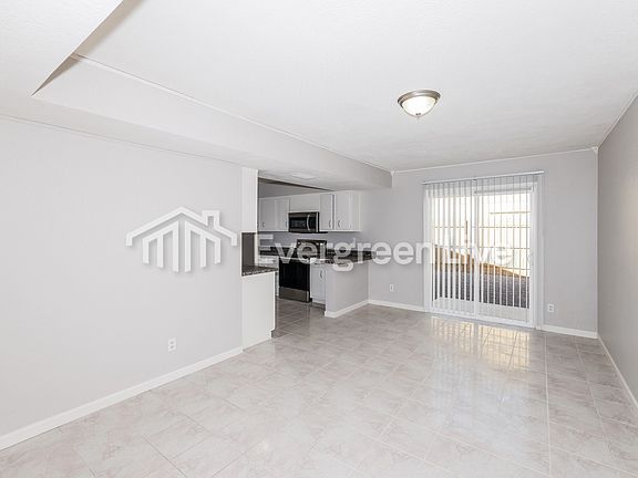 3rd image of 6604 W Christy Dr