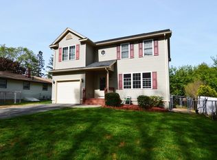 187 Lucerne Rd, Springfield, MA 01119