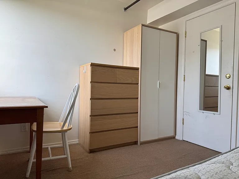 2438 Warring St #301 — Photo 4