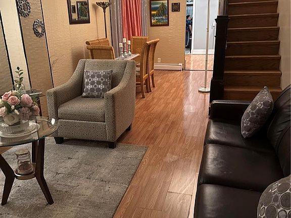 2nd image of 634 N New St
