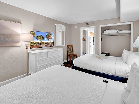 3rd image of 6804 N Ocean Blvd. #1427