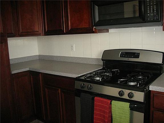 5th image of 5752 Sweetwater Dr