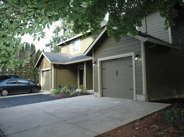 360 NW Willamina Dr, Willamina, OR 97396