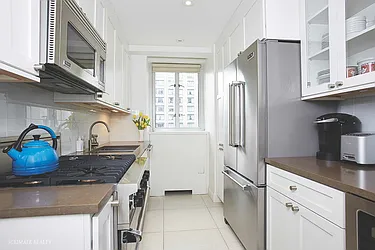 Rented by (Legacy) Shelli Scrimale, LREB