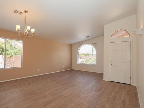 4th image of 7514 S Olinga Ave