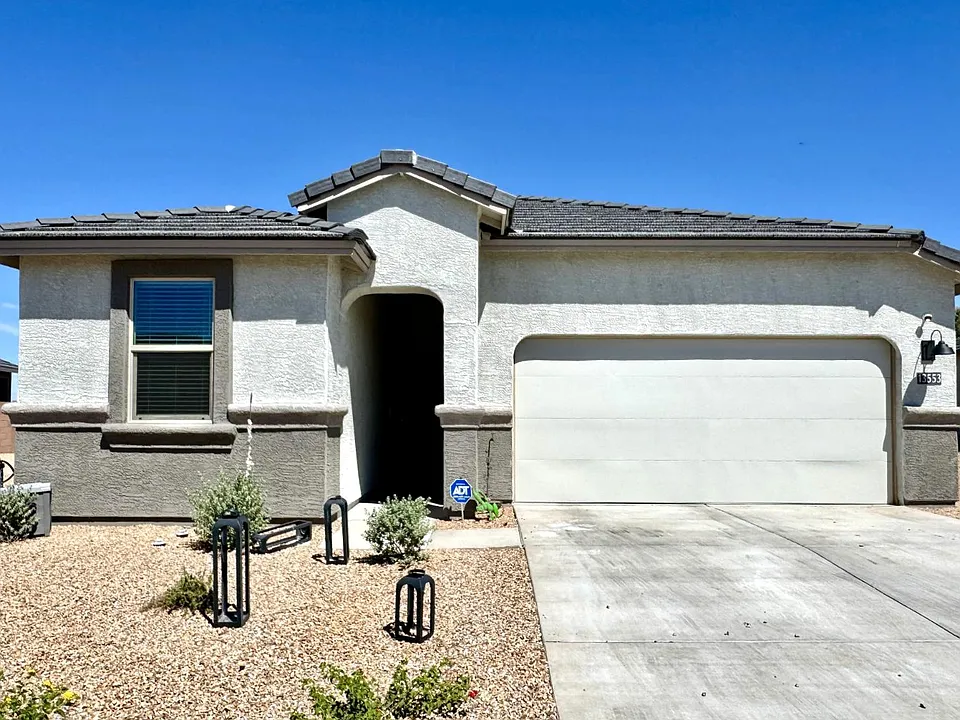 13553 N Nicholas Ct