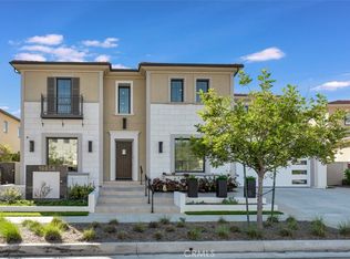 19858 Longhorn Dr, Chatsworth, CA 91311