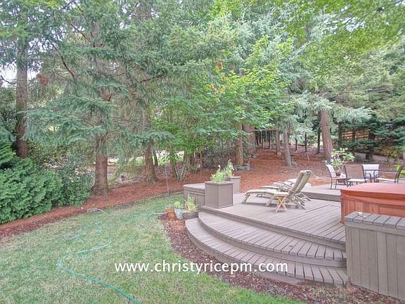 2nd image of 11826 SE 78th St