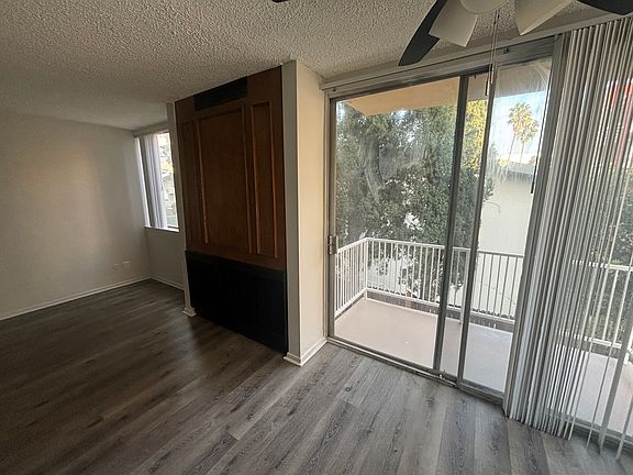 2nd image of 1626 N Poinsettia Pl #304