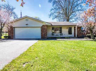 801 E Tulip Ln, Connersville, IN 47331