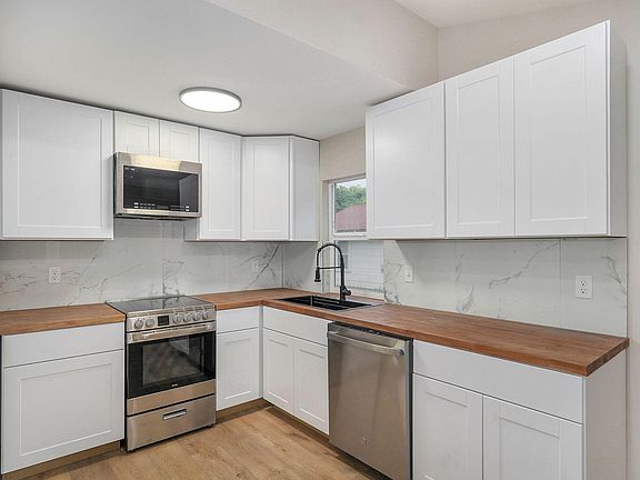 5th image of 1616 N Hampton Avenue