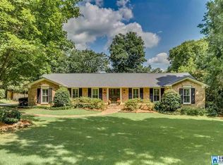 3015 Warrington Rd, Mountain Brook, AL 35223