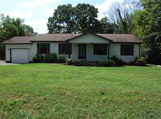 1658 Bill Dedmon Rd, Bowling Green, KY 42101