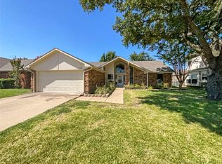 6305 Iris Dr, Rowlett, TX 75089