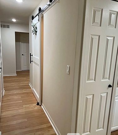3rd image of 6806 Fox Ln #36