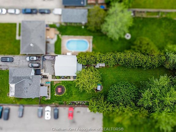 3rd image of 100 Taylor Ave