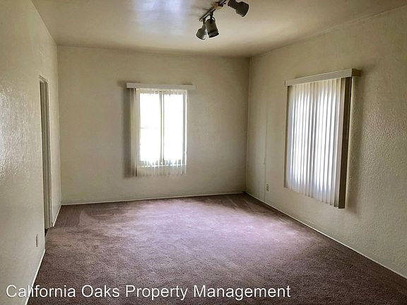 4th image of 1209 E Main St APT 19