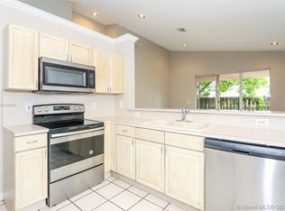 10244 SW 16th St, Pembroke Pines, FL 33025