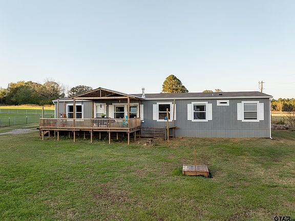 2nd image of 3380 County Road 4118
