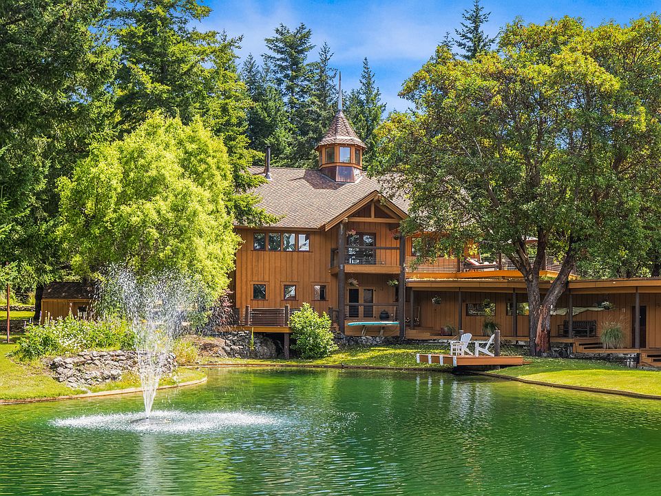 Welcome to your San Juan Island Oasis