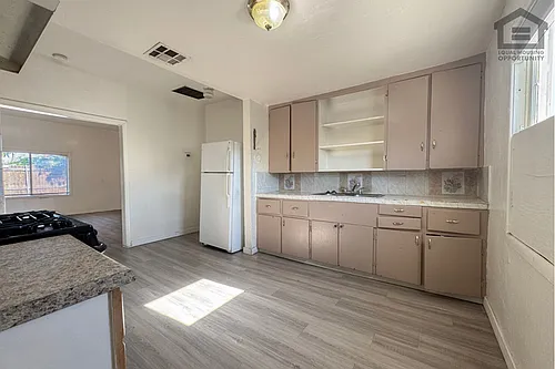903 W Pierson St #2 Photo 1