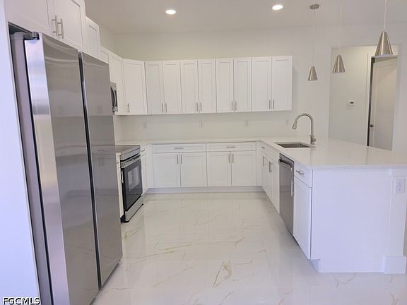 3rd image of 5385 Kaspar St