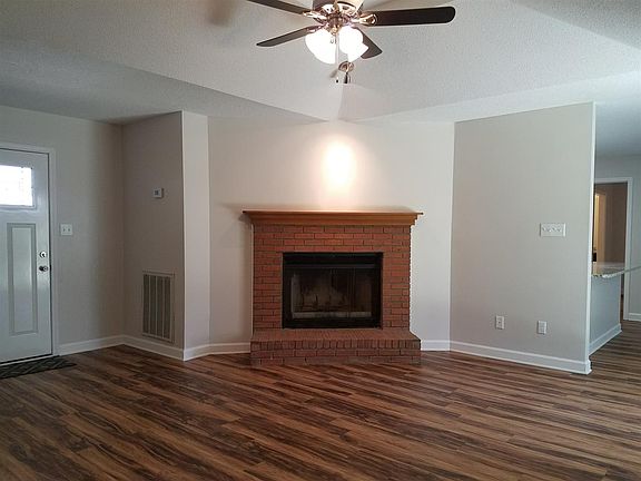 4th image of 132 Cherren Dale Dr
