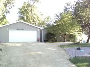 S7010 McMichael St, De Soto, WI 54624