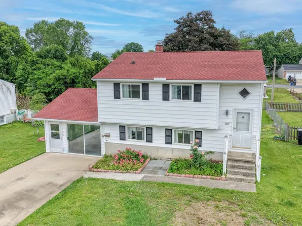 923 Buck Dr, Dover, DE 19901