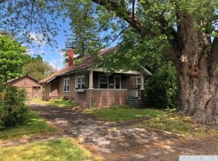 10 Koeppel Ave, Catskill, NY 12414