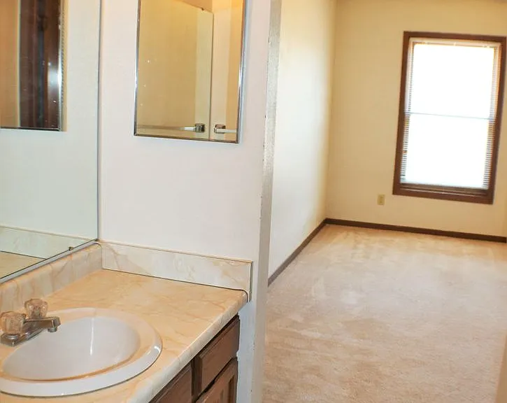 521 Kirkwood Ave #110 — Photo 29