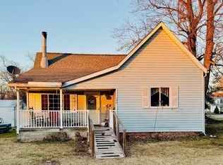 130 E Taylor St, Boonville, IN
