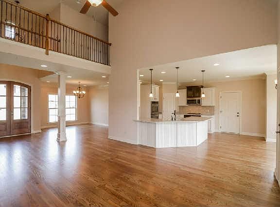 4th image of 242 Scarsdale Dr S Lot 220