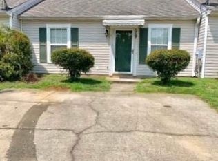 109 Saint Kitts Ct, Greenwood, SC 29649