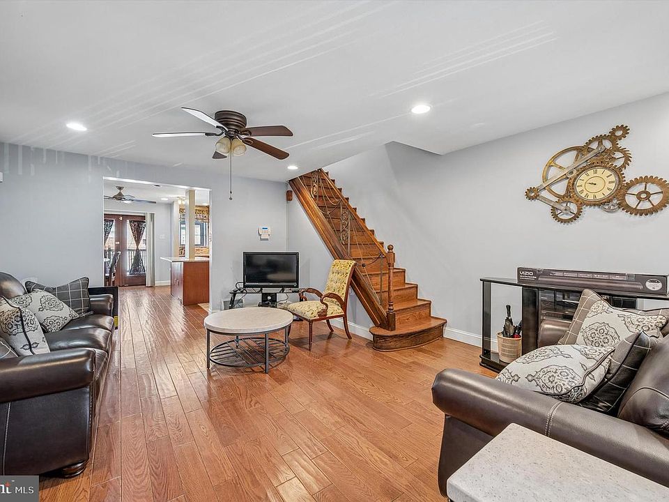 1st image of 8627 Gilbert St