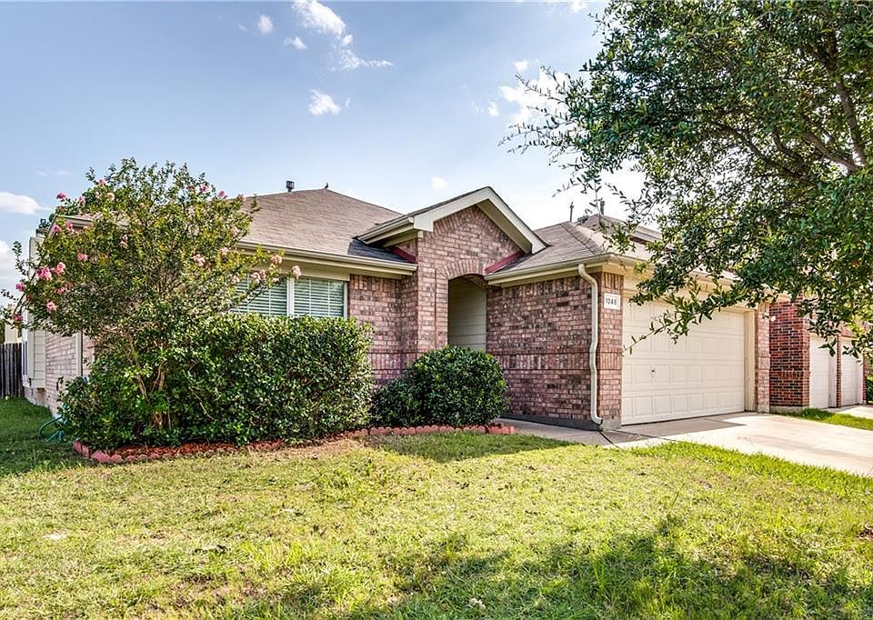 1st image of 1048 Valley Brook Ln
