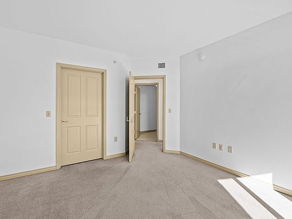 2nd image of 8100 E Union Ave Unit 801