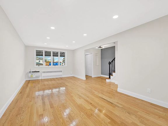 3rd image of 5722 Avenue N #A