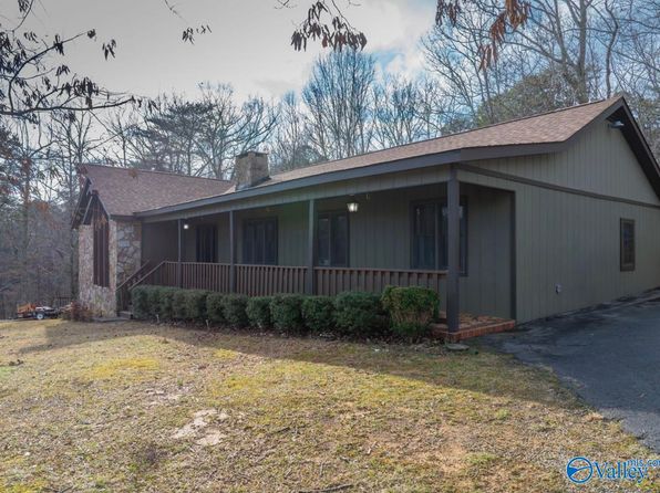 2908 Lynn Dr NW, Fort Payne, AL 35967