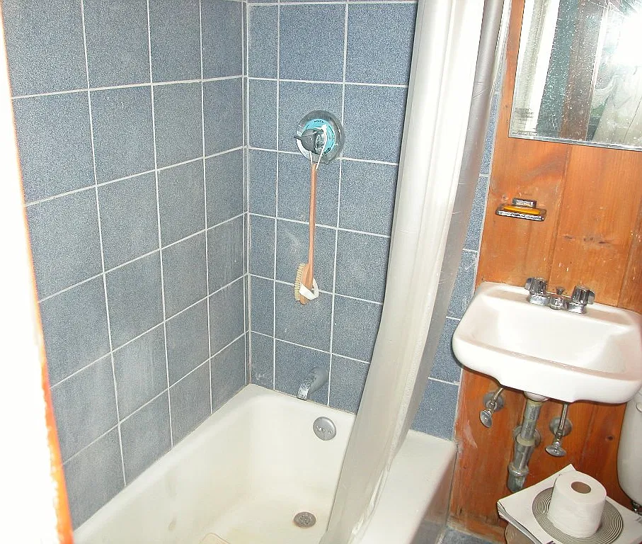 264 Newbury St — Photo 3