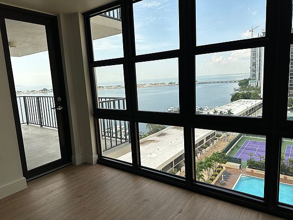 3rd image of 1865 Brickell Ave APT A1111