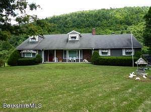 Ranch Home with Bonus Space