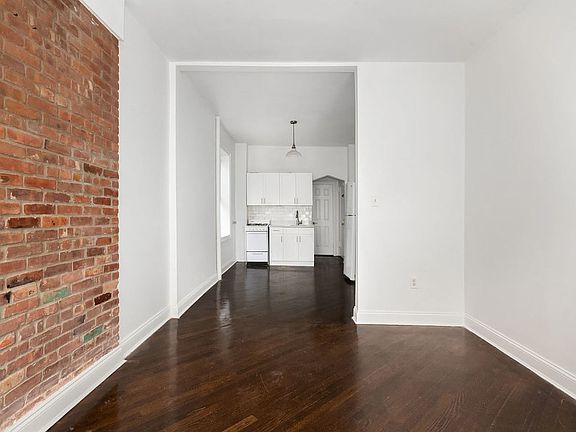 3rd image of 168 E 7th St APT 3B