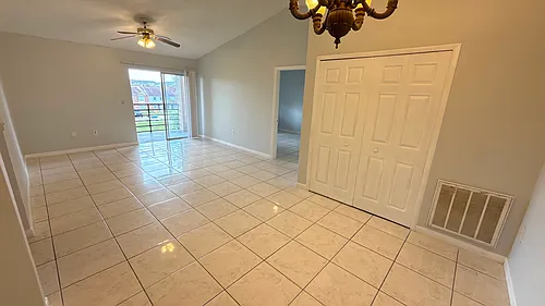 5214 Via Hacienda Cir #306 Photo 1