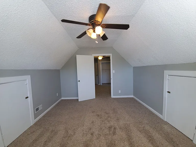 3406 Oak Lawn Dr — Photo 16